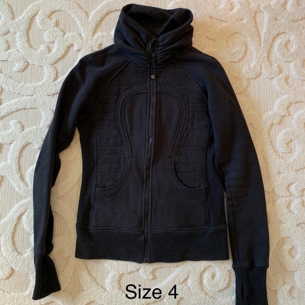 Black cuddle up jacket lululemon